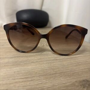 Salvatore Ferragamo SF1071s Tortoise Sunglasses w Case